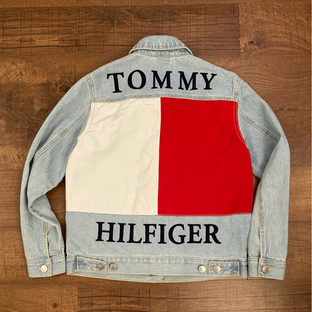 Tommy Hilfiger Denim Jacket Embroidered Lettering Oversized Back Flag Unisex XS